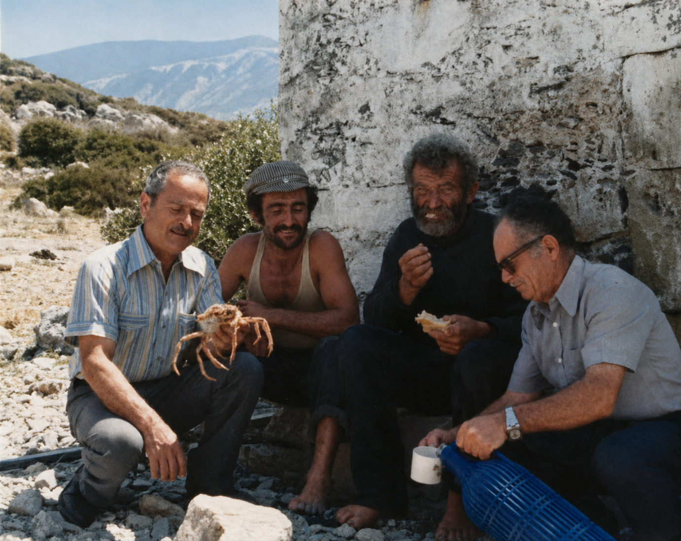 Cretan hospitality and the sea